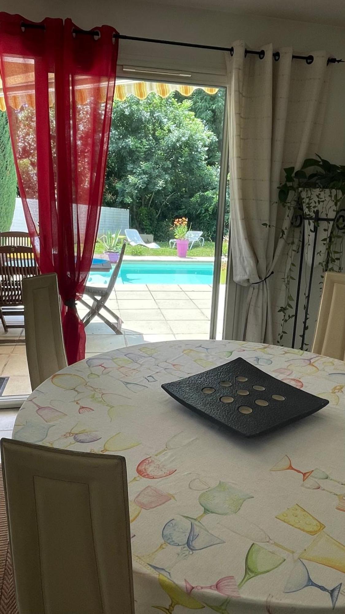Chez Nath Et Scott Apartment Vienne  Bagian luar foto